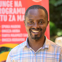 buzz women circle Tanzania Gasto Lekule