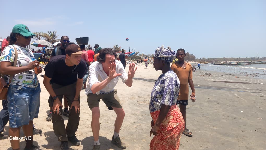 Making of We move the World